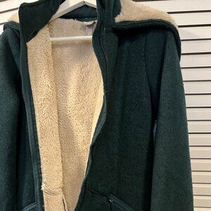 BENCH DARK GREEN HOODED SIZE M